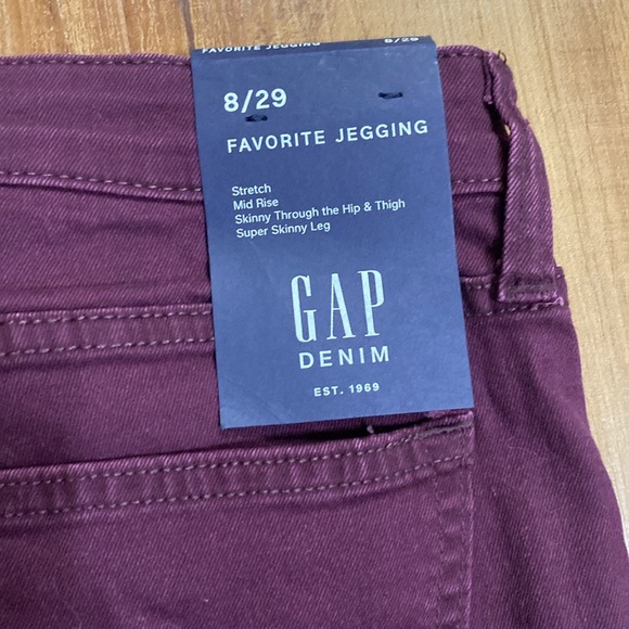 Gap maroon favorite Jegging jeans size 8 NWT - Picture 7 of 10